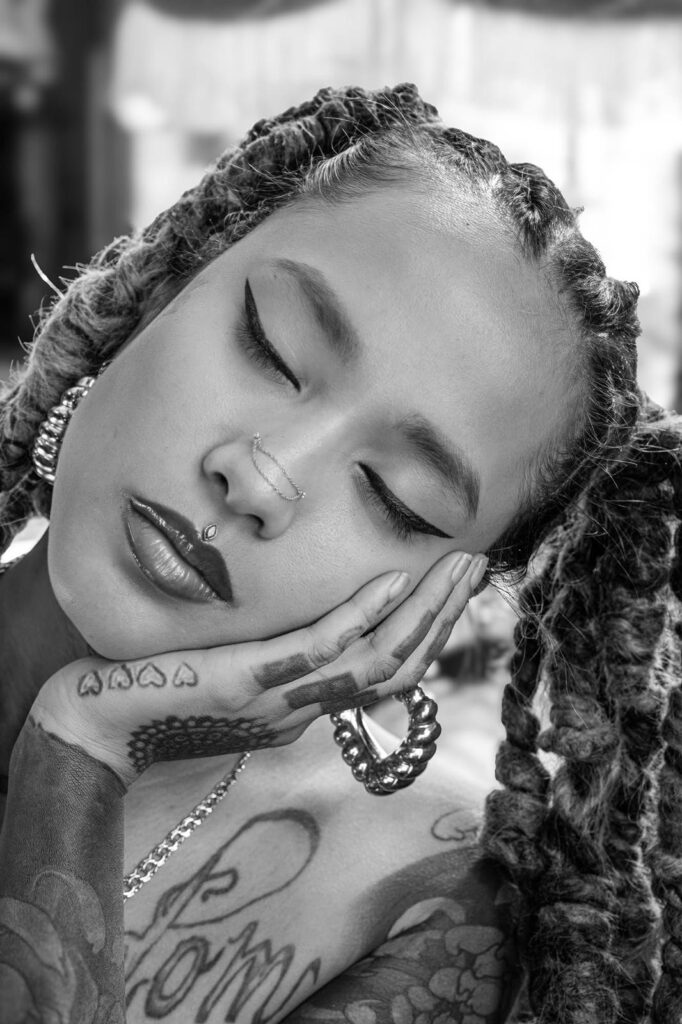 Forist Amber - Profile Pic 1
